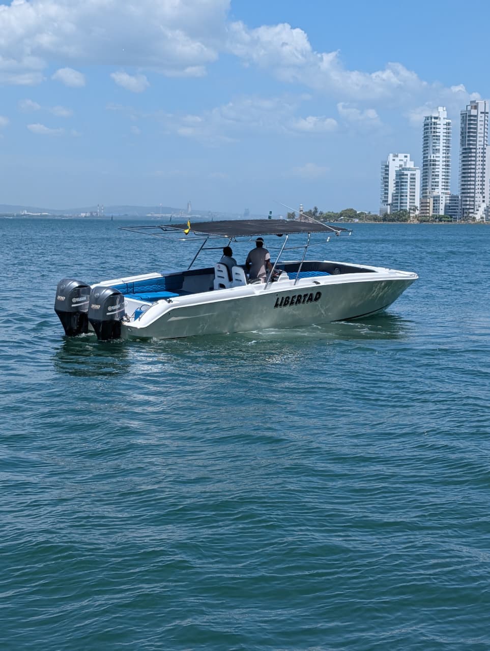 Lancha Alquiler Cartagena 42FT | 35 Personas