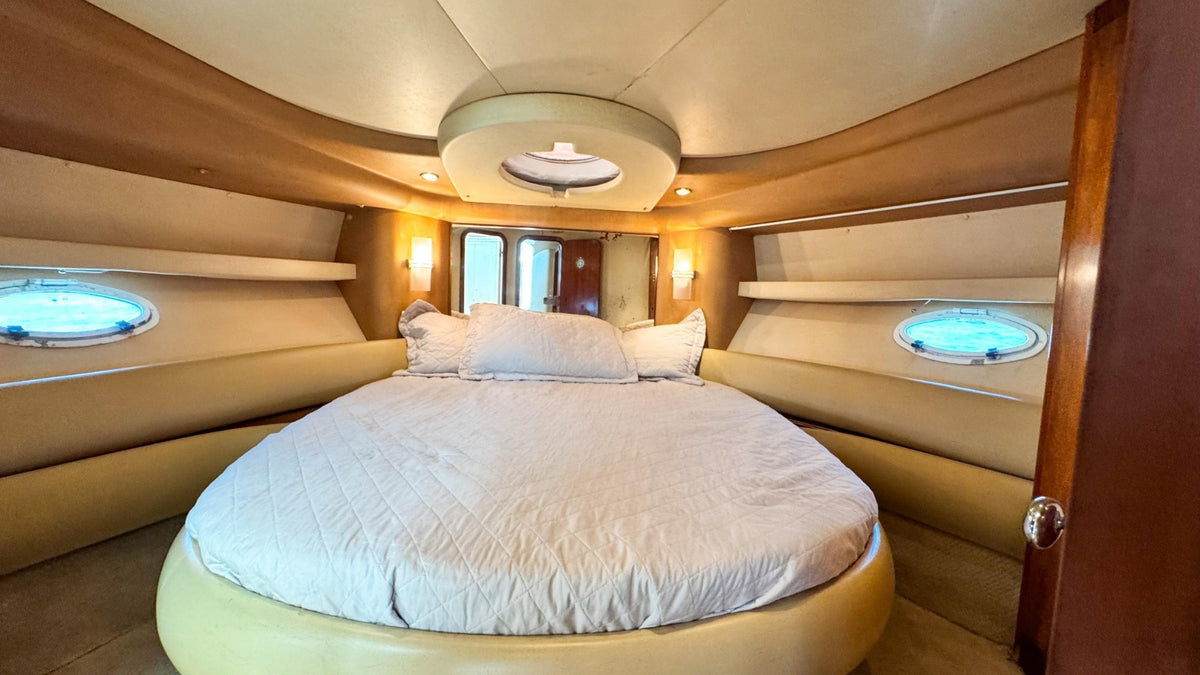 Yate Alquiler Cartagena 39FT | 10 Personas