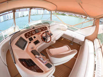 Yate Alquiler Cartagena 45FT | 15 Personas