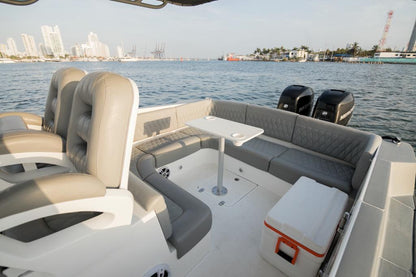 Lancha Alquiler Cartagena 38FT | 18 Personas