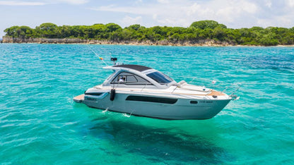 Mini Yate Alquiler Cartagena 35FT | 8 Personas